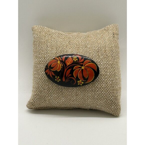 Hand-Painted Vintage Oval Floral Brooch Red Yellow Flower Design Black Lacquered - Picture 4 of 11